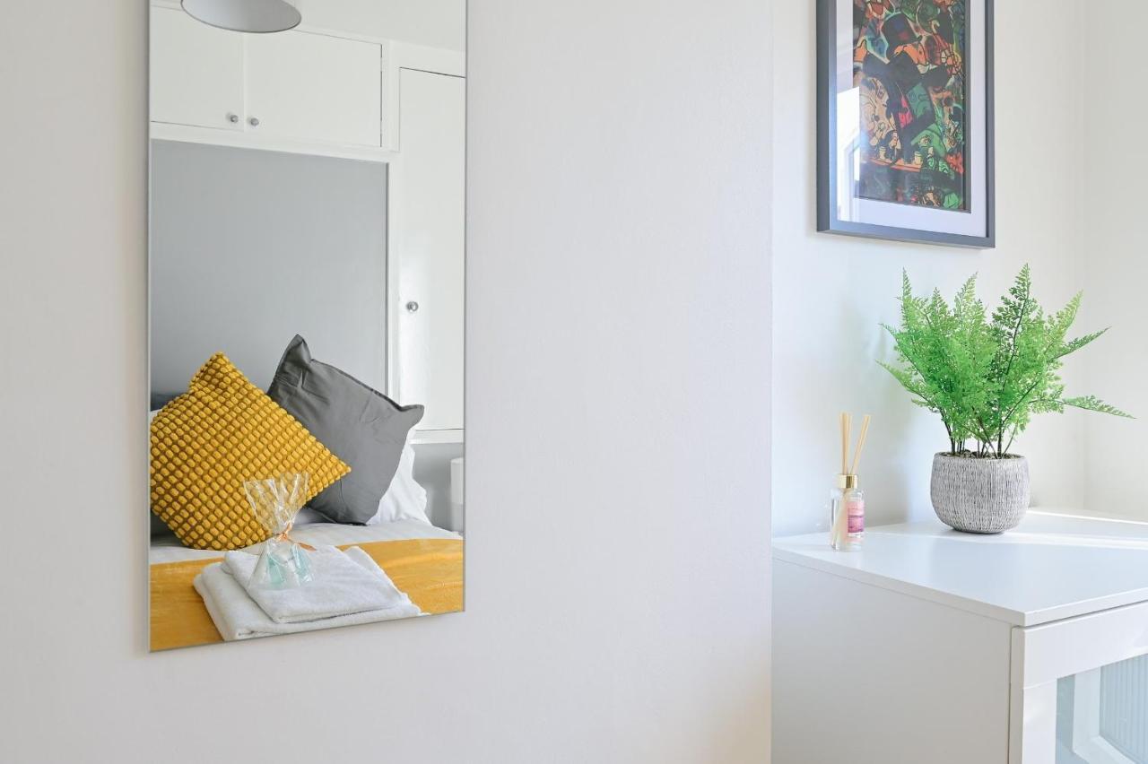 The Monopoly Breeze House - Your Dream Getaway With Wet Room In The Heart Of Brighton Exterior photo