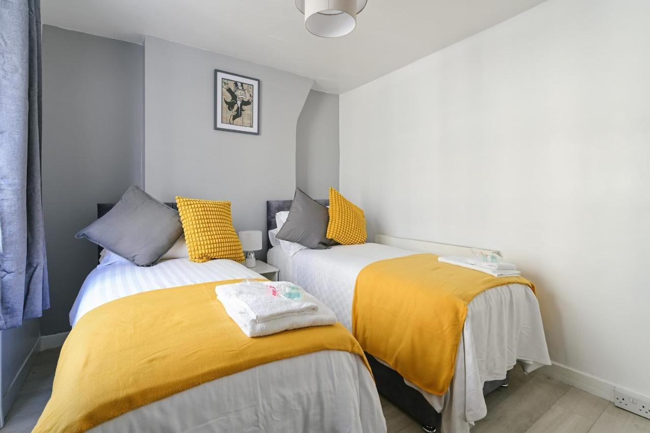 The Monopoly Breeze House - Your Dream Getaway With Wet Room In The Heart Of Brighton Exterior photo