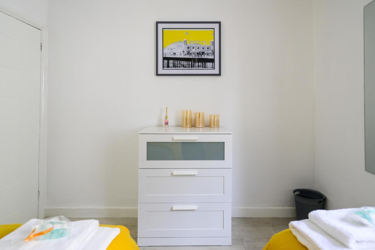 The Monopoly Breeze House - Your Dream Getaway With Wet Room In The Heart Of Brighton Exterior photo